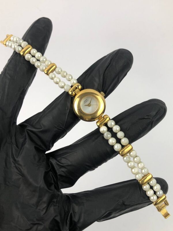 ANNE KLEIN II - Gambar 4