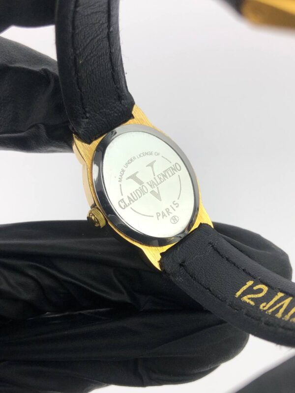CLAUDIO VALENTINO OVAL - Gambar 7