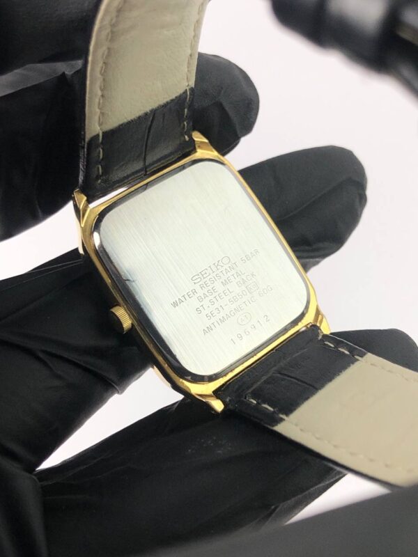 SEIKO SPIRIT TANK TEXTURE DIAL - Gambar 7