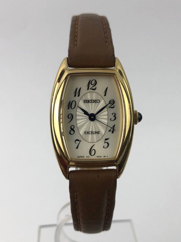 SEIKO EXCELINE TONNEAU CASE