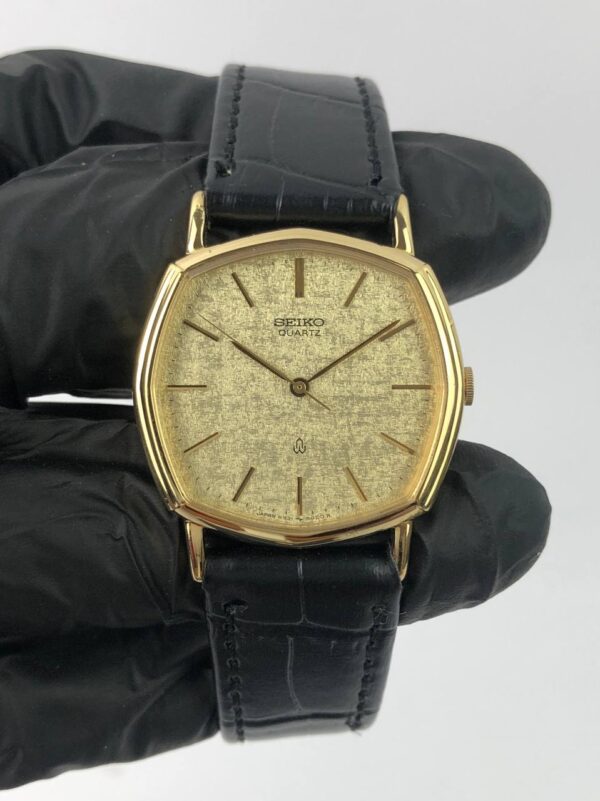 SEIKO MULTIGONAL CASE SNOWFLAKE DIAL - Gambar 2