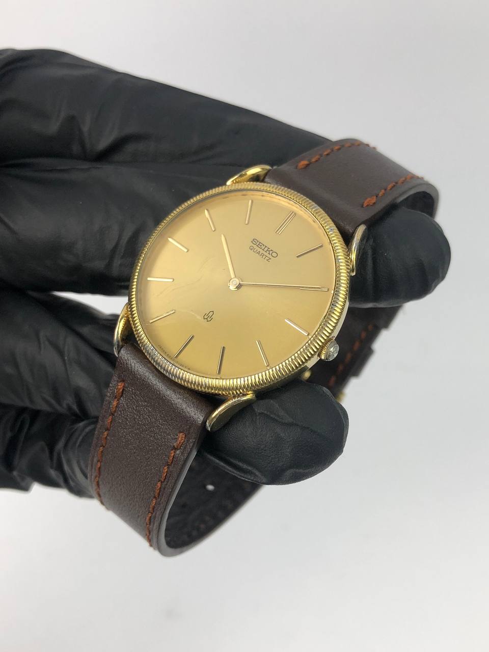 SEIKO QUARTZ PRIA FLUTED BEZEL - Gambar 3