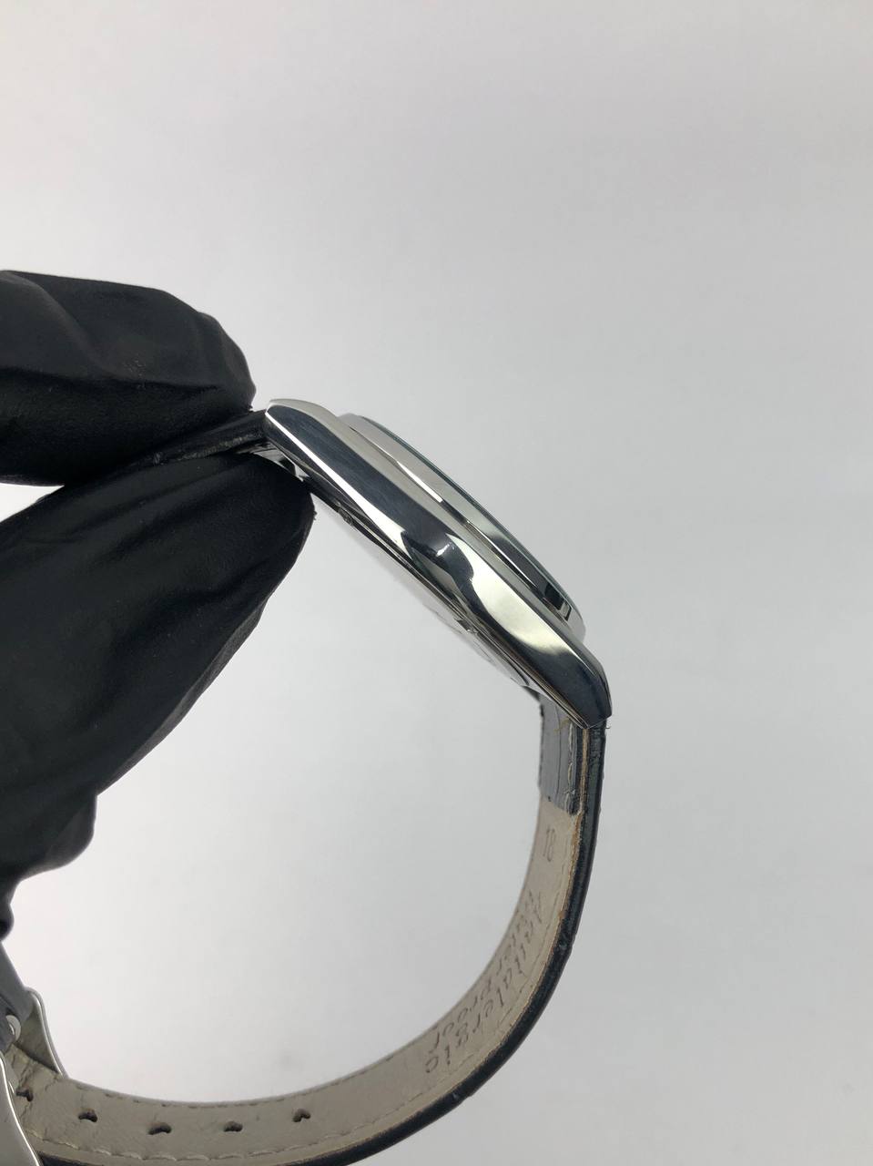 SEIKO LORDQUARTZ TEXTURE AGING DIAL - Gambar 6