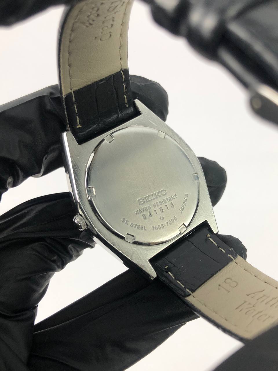 SEIKO LORDQUARTZ TEXTURE AGING DIAL - Gambar 7