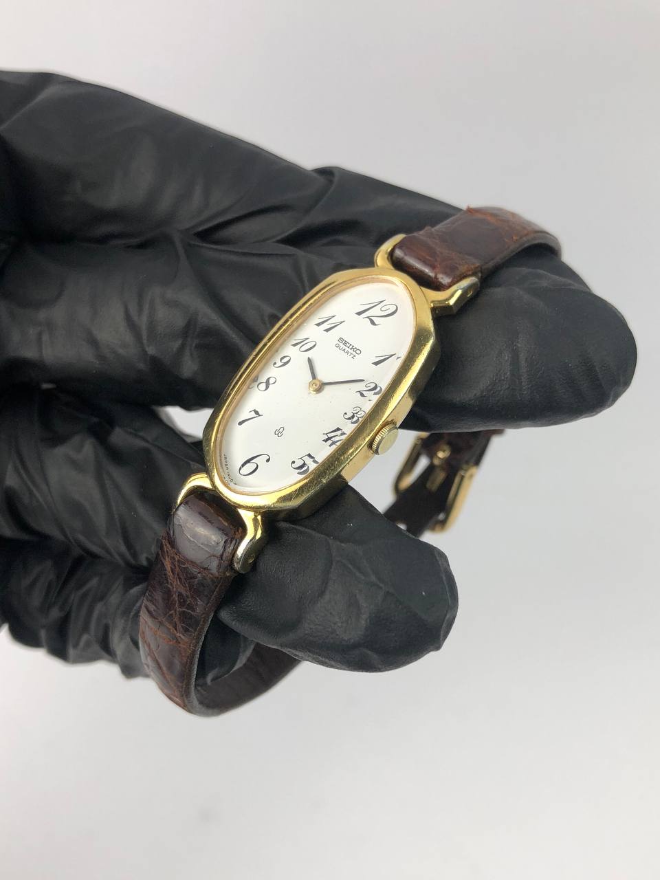 BEAUTIFUL SEIKO ARABIC DIAL BANANA CASE - Gambar 3