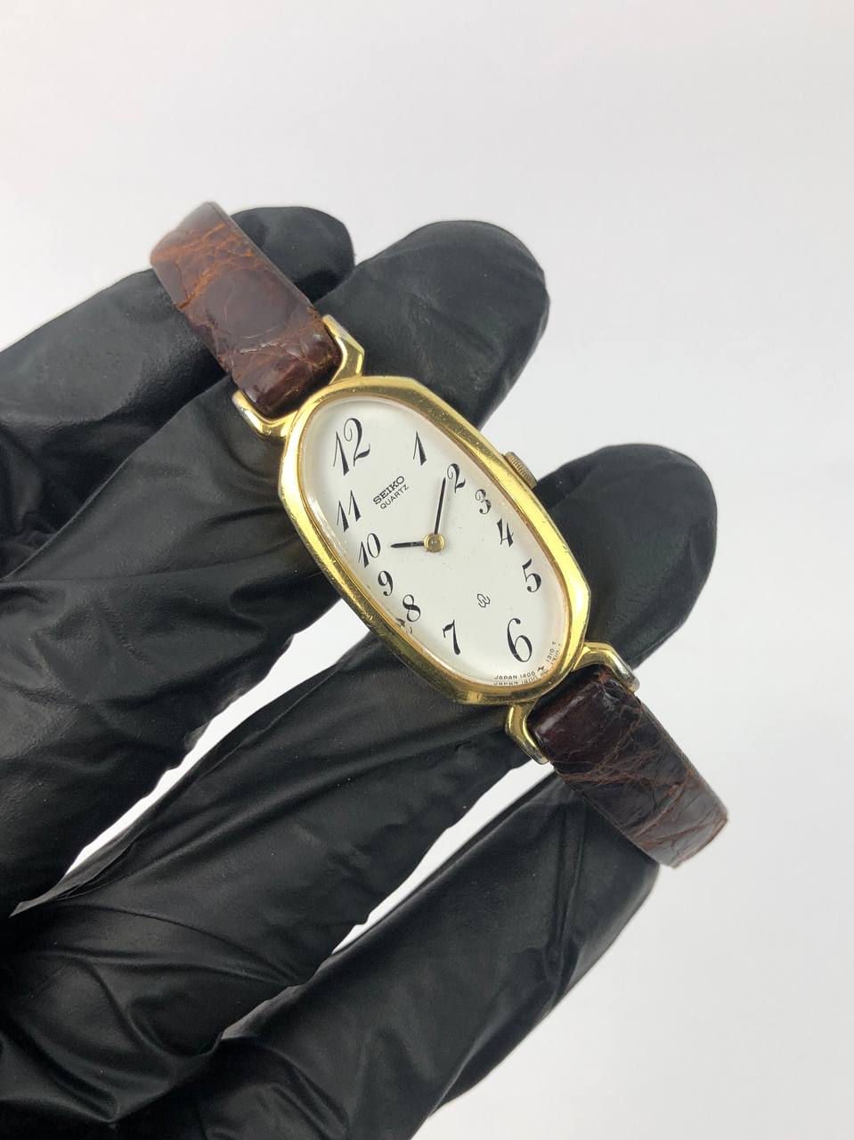 BEAUTIFUL SEIKO ARABIC DIAL BANANA CASE - Gambar 4