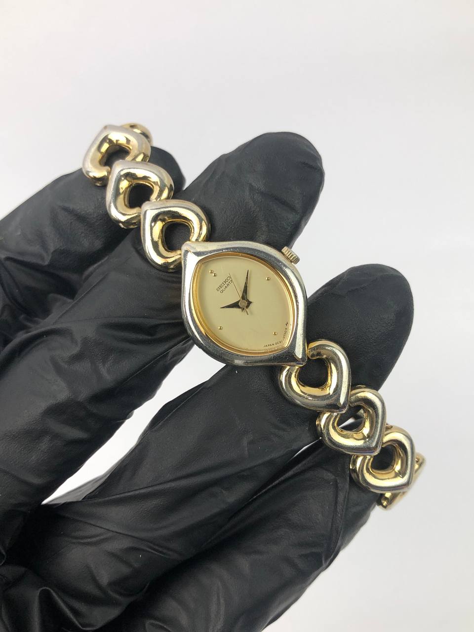 SEIKO BANGLE MARQUISE SHAPE DIAL - Gambar 4