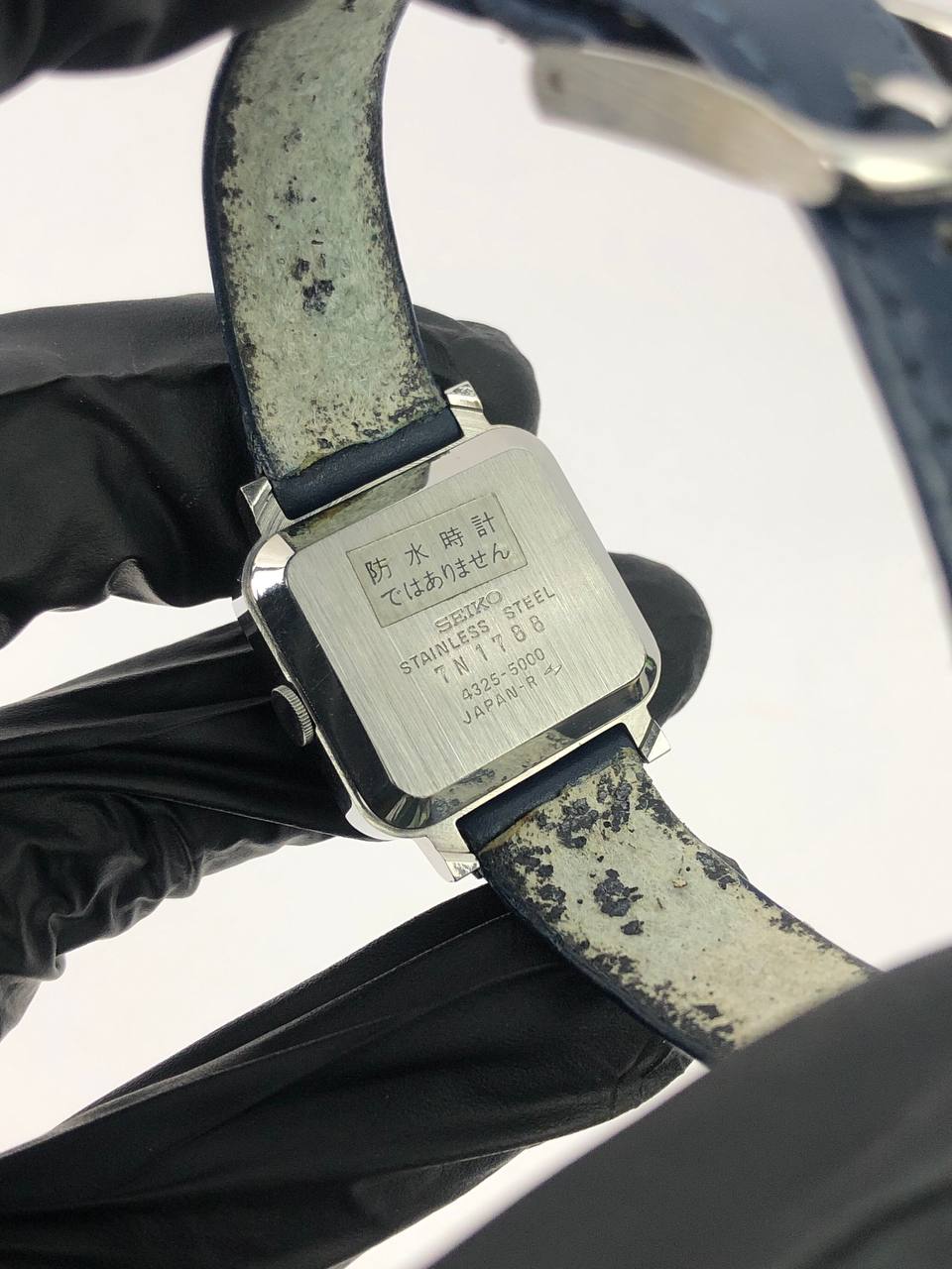 SEIKO QUARTZ BLUE DIAL TV CASE LADIES - Gambar 7