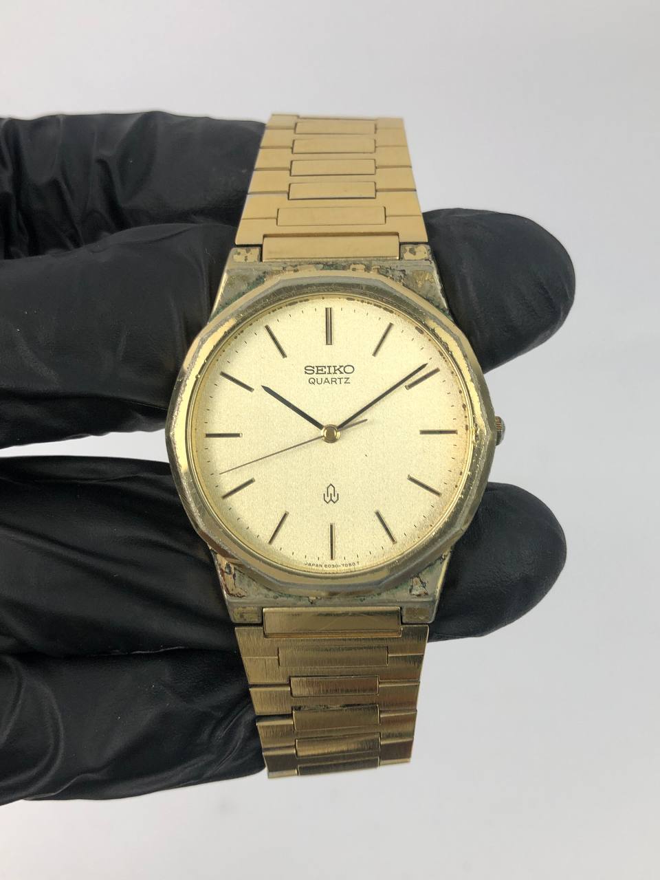 SEIKO QUARTZ VINTAGE MULTIGONAL BEZEL - Gambar 2