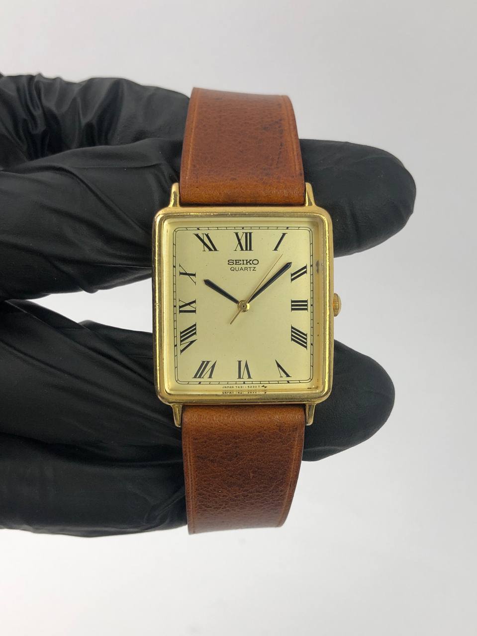 SEIKO QUARTZ TANK ROMAN DIAL - Gambar 2