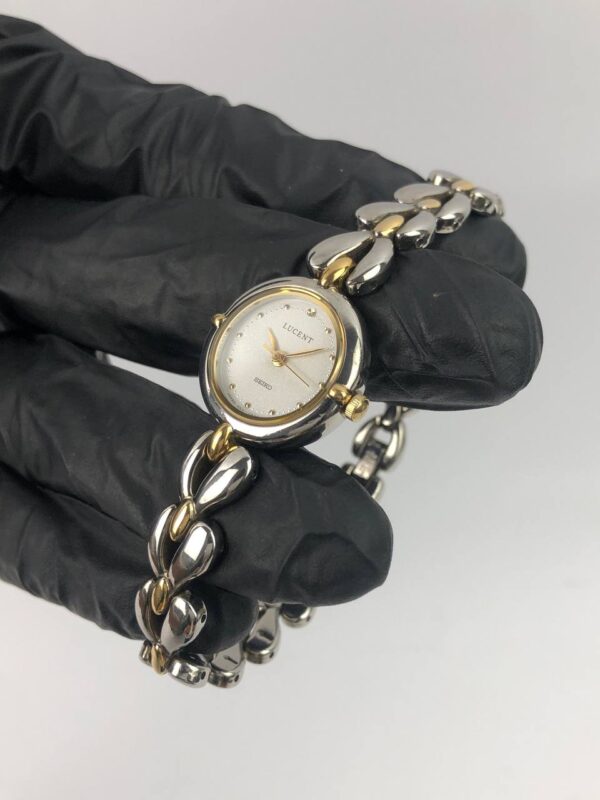 SEIKO LUCENT FLOWER BRACELET - Gambar 3