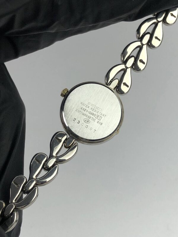 SEIKO LUCENT FLOWER BRACELET - Gambar 8