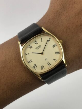 SEIKO QUARTZ ROMAN DIAL