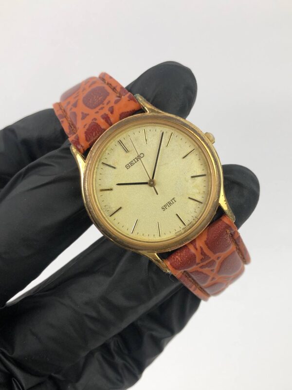 SEIKO SPIRIT MIDSIZE SANDS DIAL - Gambar 4