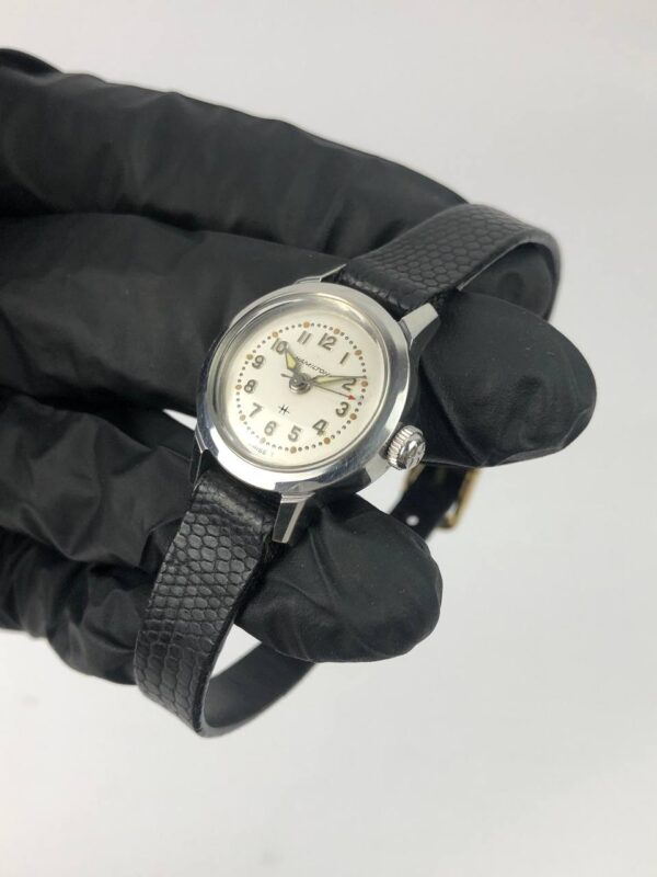 HAMILTON LADY VINTAGE MANUAL - Gambar 3
