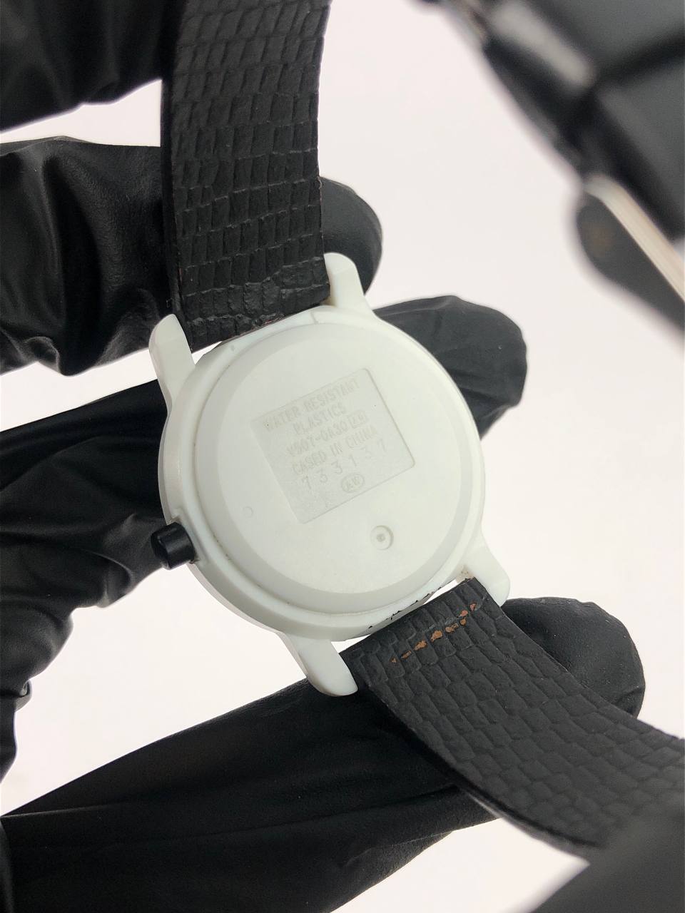 WALT DISNEY WATCH FLOATING SECOND JAPAN - Gambar 8