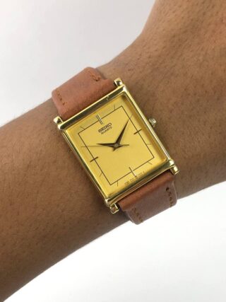 SEIKO TANK QUARTZ PRIA