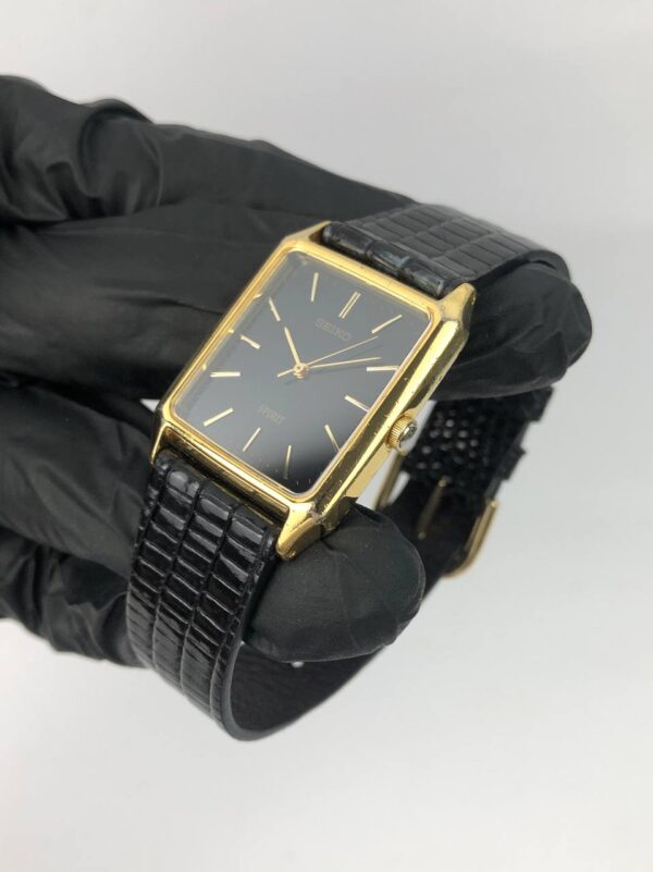 SEIKO SPIRIT TANK WITH CROCO STRAP - Gambar 3