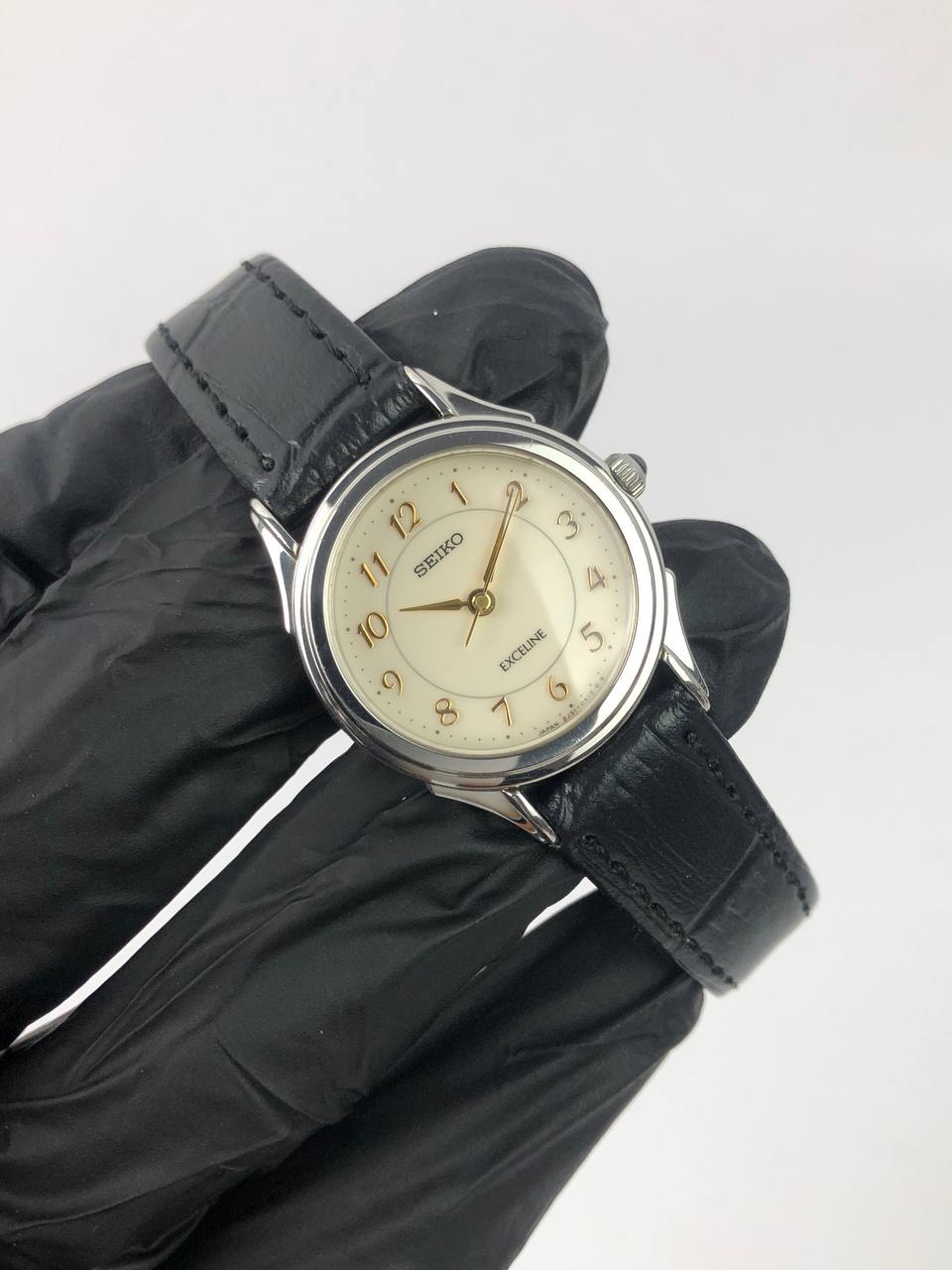 SEIKO AVENUE VANCY LUG LADIES - Gambar 4