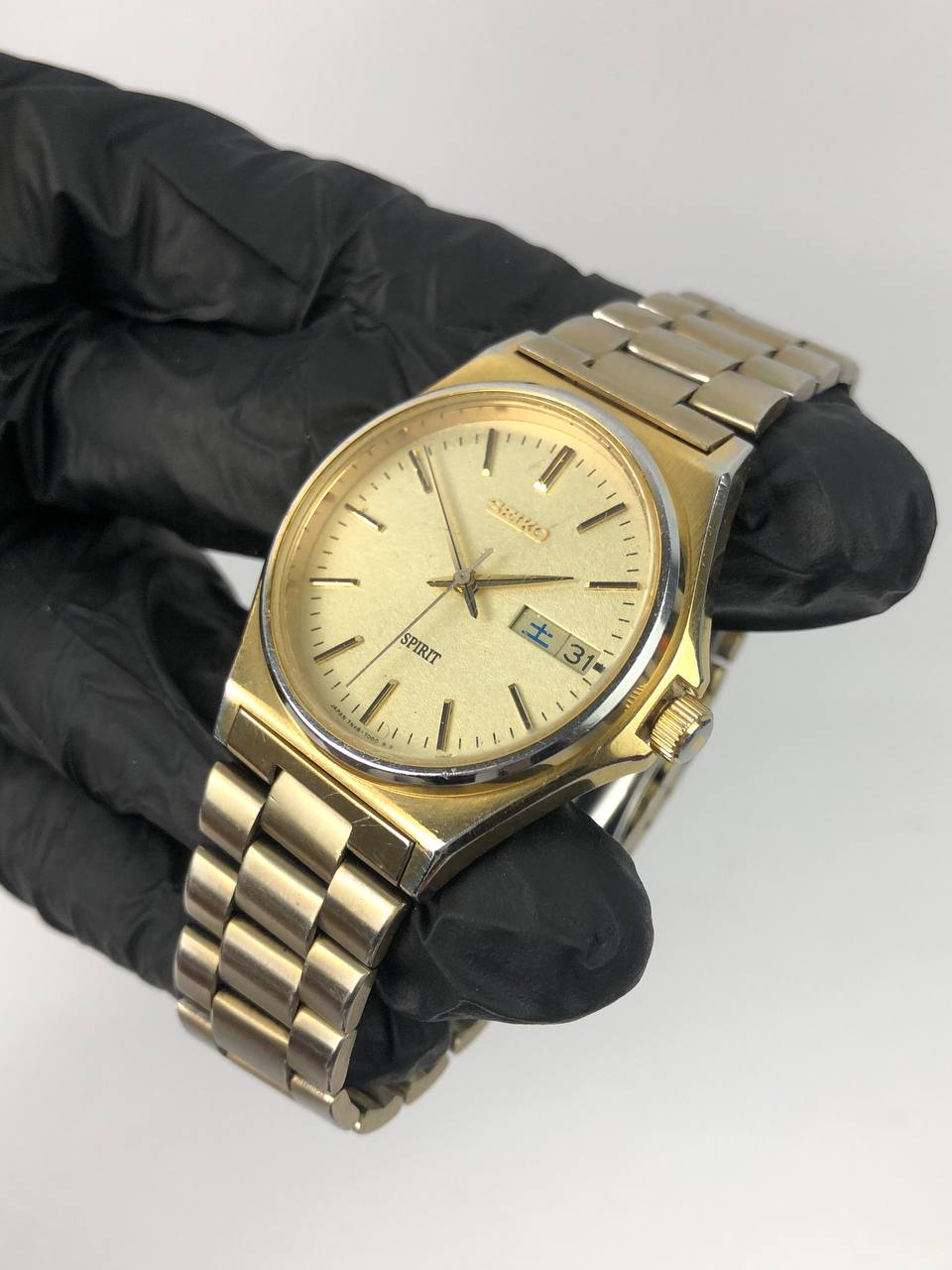 SEIKO SPIRIT GOLD SNOWFLAKE DIAL - Gambar 3