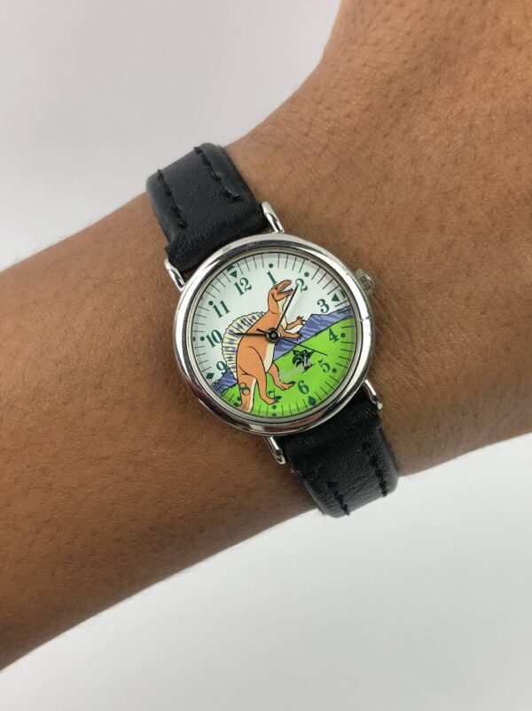 JAM KARAKTER JAPAN