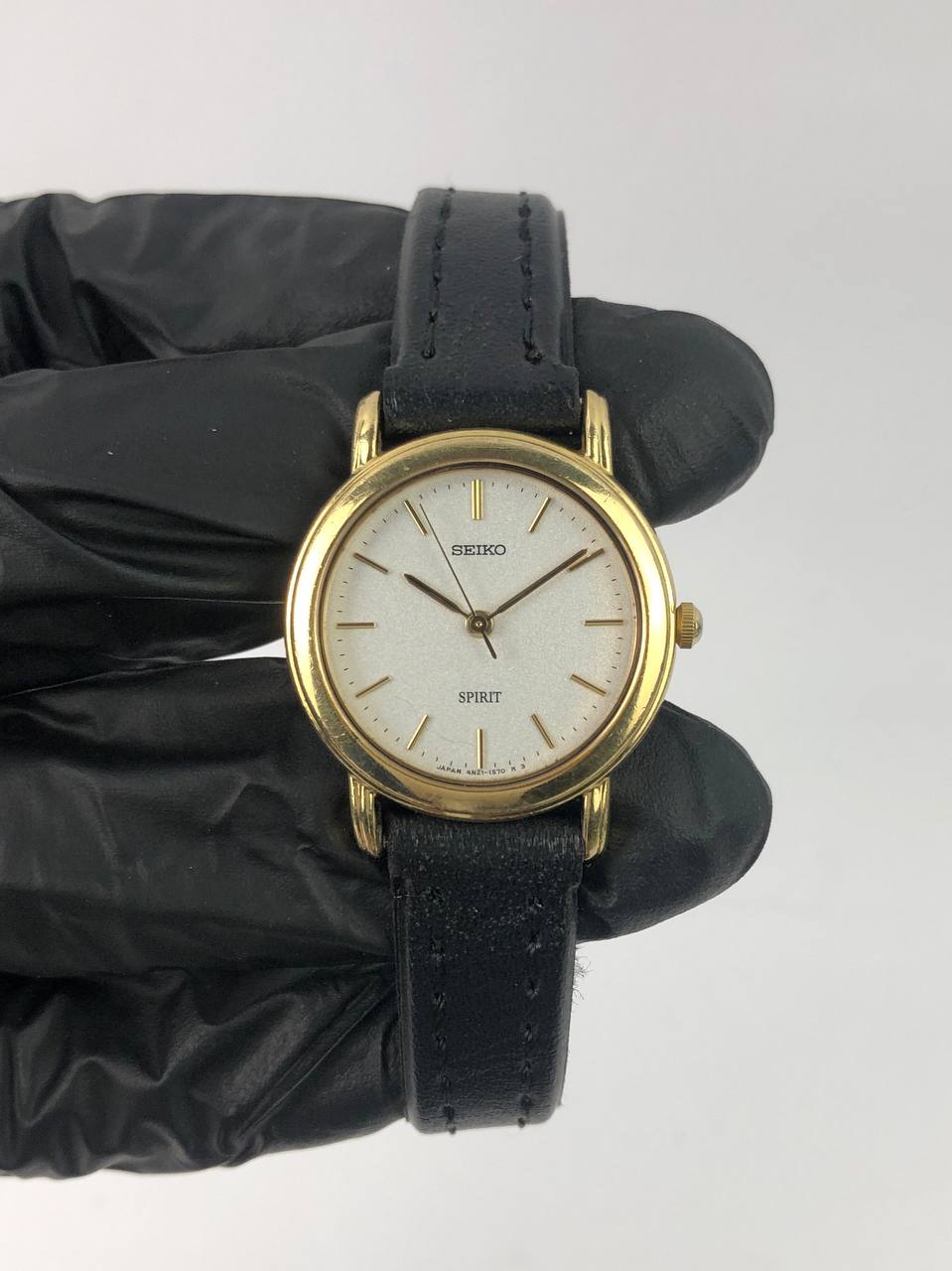 SEIKO SPIRIT GOLD TONE TEXTURE DIAL - Gambar 2