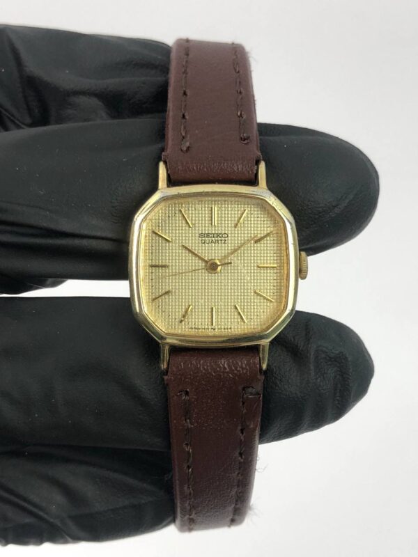 SEIKO LADY HEKSAGON BUBBLE DIAL - Gambar 2