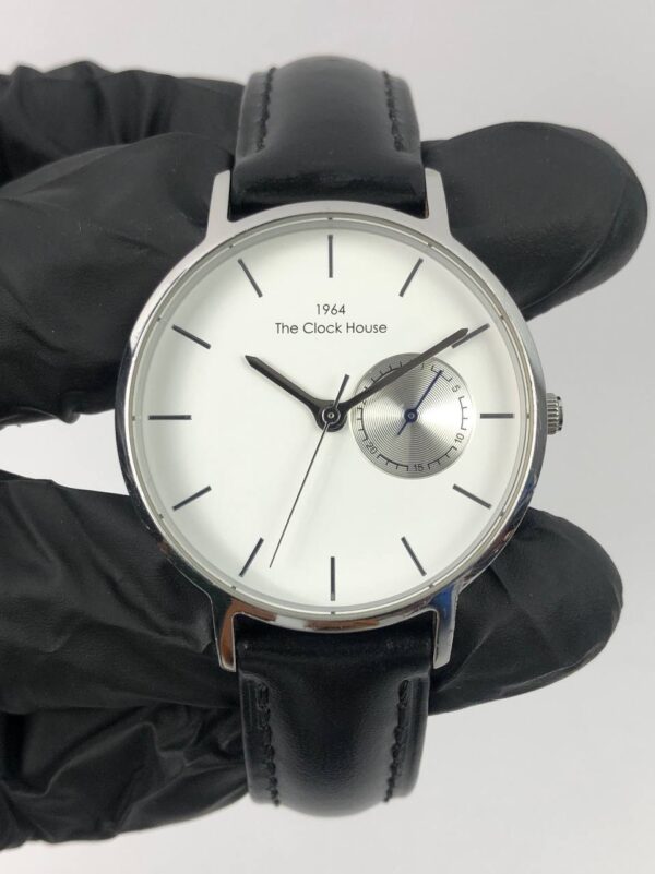 1964 THE CLOCK HOUSE PRIA - Gambar 2