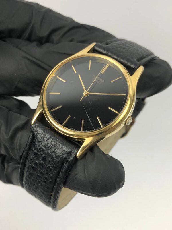 SEIKO ANALOG UNISEX BLACK DIAL - Gambar 3
