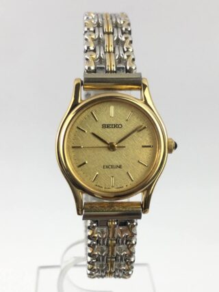 SEIKO EXCELINE TEXTURE DIAL