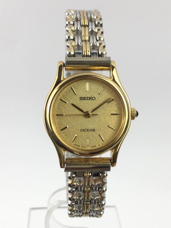 SEIKO EXCELINE TEXTURE DIAL
