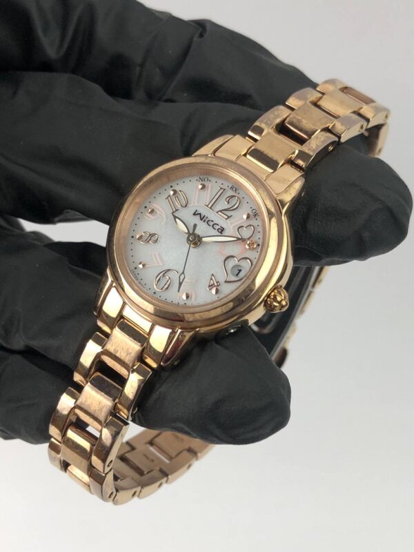 CITIZEN WICCA GOLD TONE CASE - Gambar 4