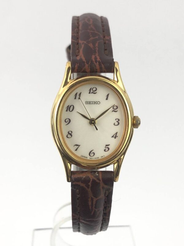 SEIKO LADY OVAL NUMERIK