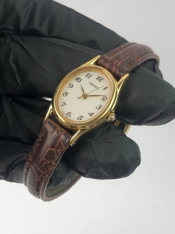SEIKO LADY OVAL NUMERIK - Gambar 3