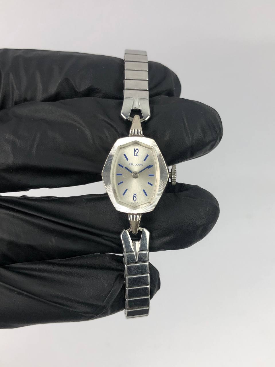 BULOVA LADY MANUAL - Gambar 2