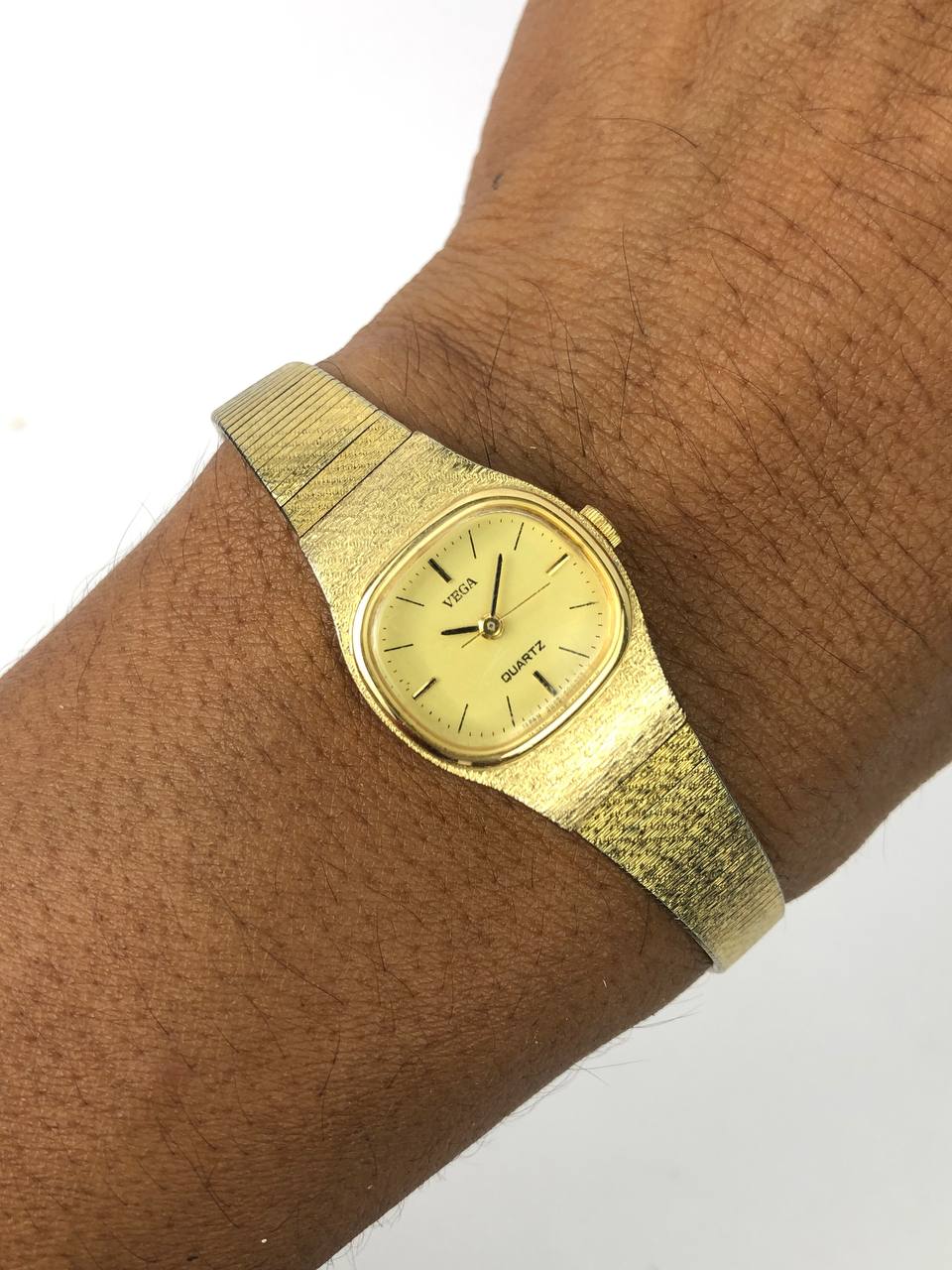 BEAUTIFUL CITIZEN QUARTZ VEGA VINTAGE