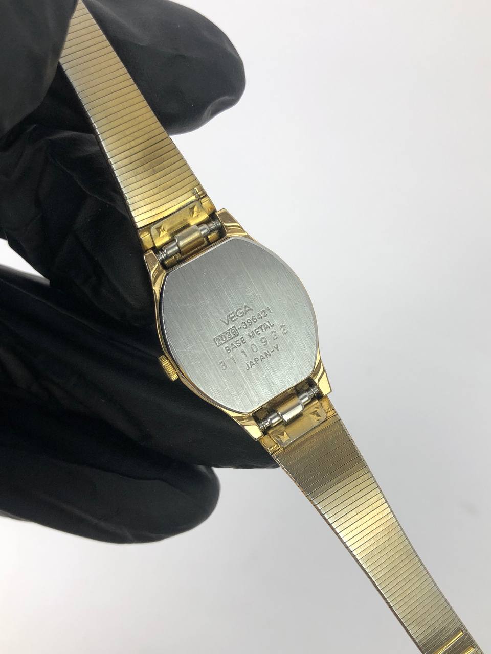 BEAUTIFUL CITIZEN QUARTZ VEGA VINTAGE - Gambar 7