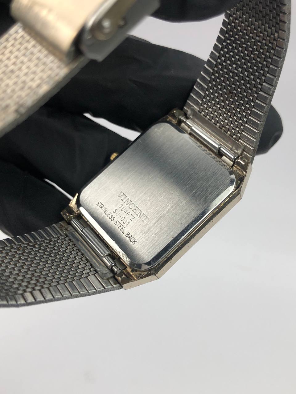 VINCENT QUARTZ PRIA - Gambar 7