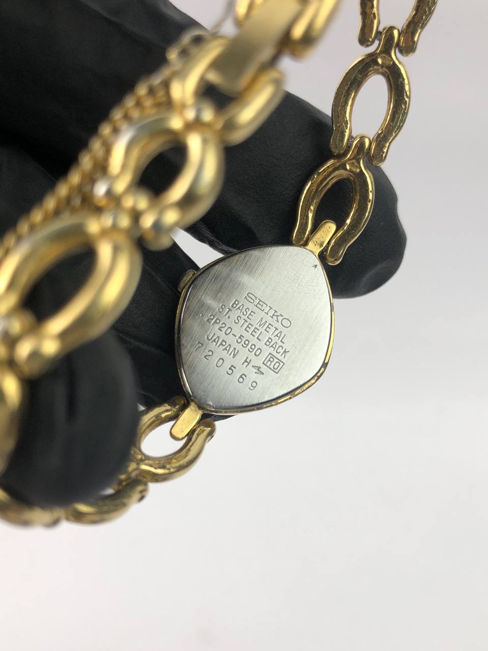 BEAUTIFUL SEIKO DIAMOND SHAPE LADY - Gambar 6