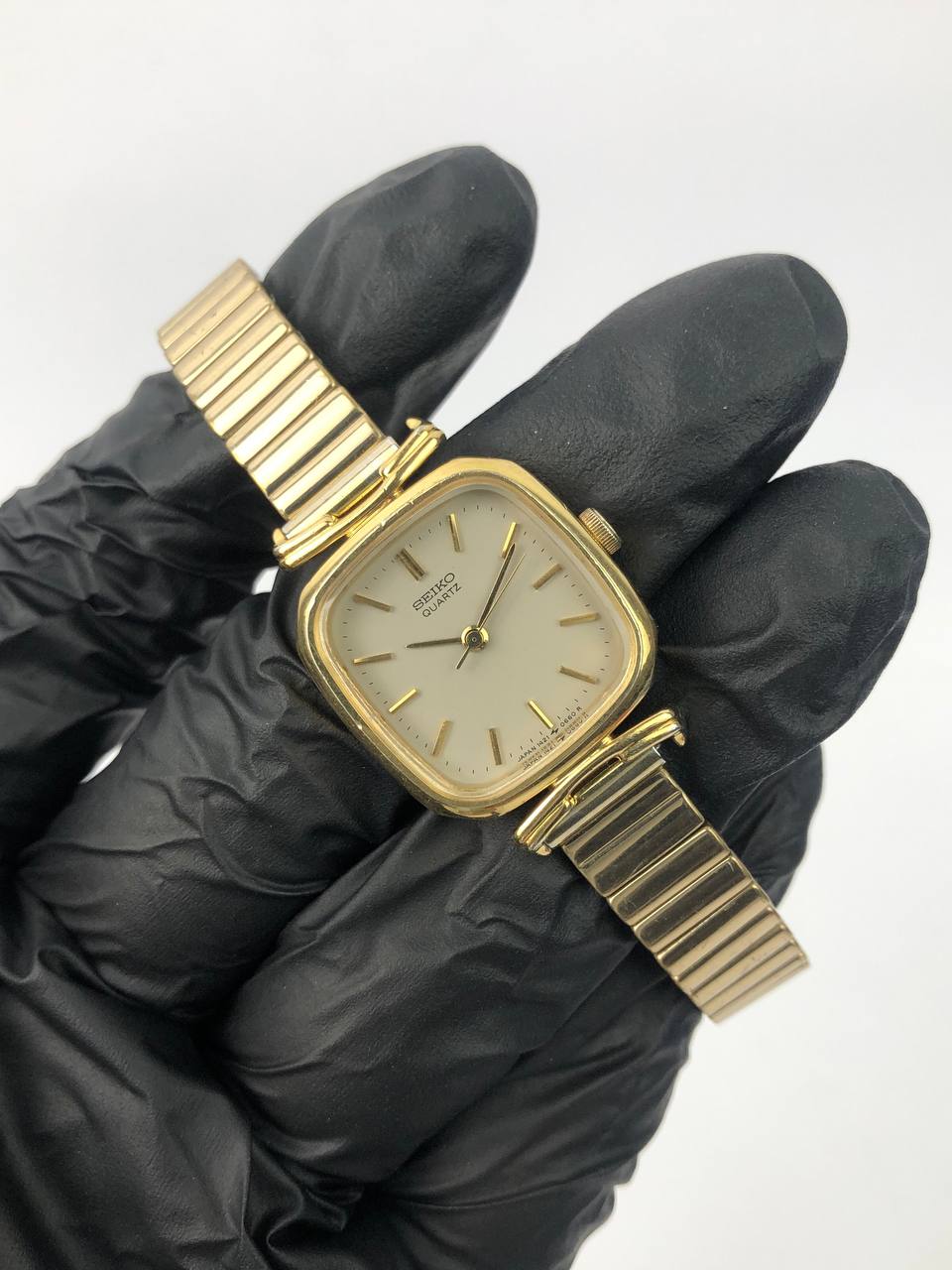 SEIKO LADIES VANCY LUG QUARTZ - Gambar 4
