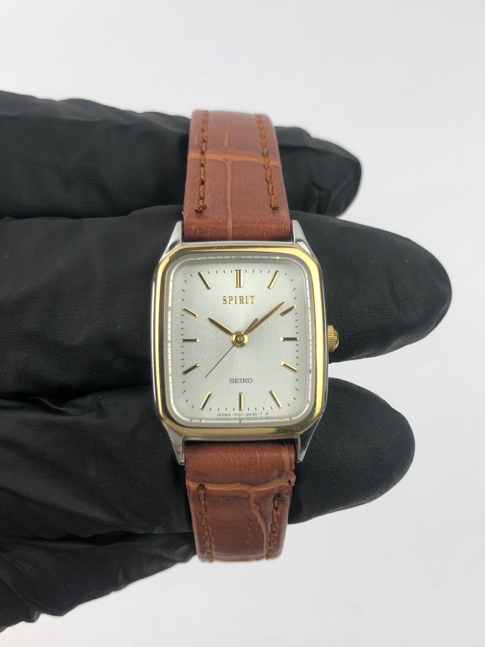 SEIKO SPIRIT TANK TWOTONE LADIES - Gambar 2