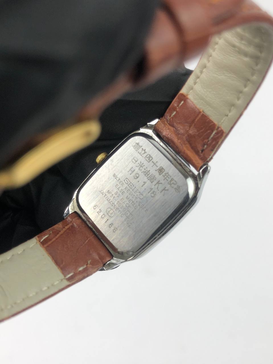 SEIKO SPIRIT TANK TWOTONE LADIES - Gambar 7