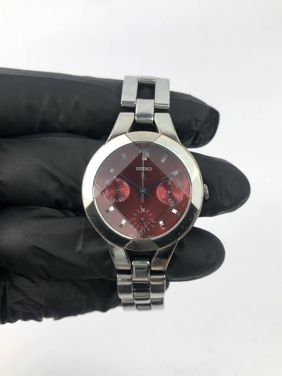 SEIKO LUKIA MAROON SUB DAYDATE DIAL - Gambar 2