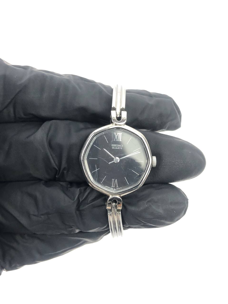 BEAUTIFUL SEIKO BANGLE LADIES QUARTZ - Gambar 2