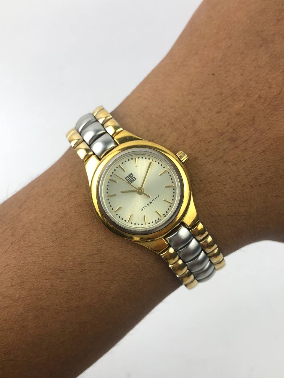 AUTHENTIC GIVENCHY TWOTONE