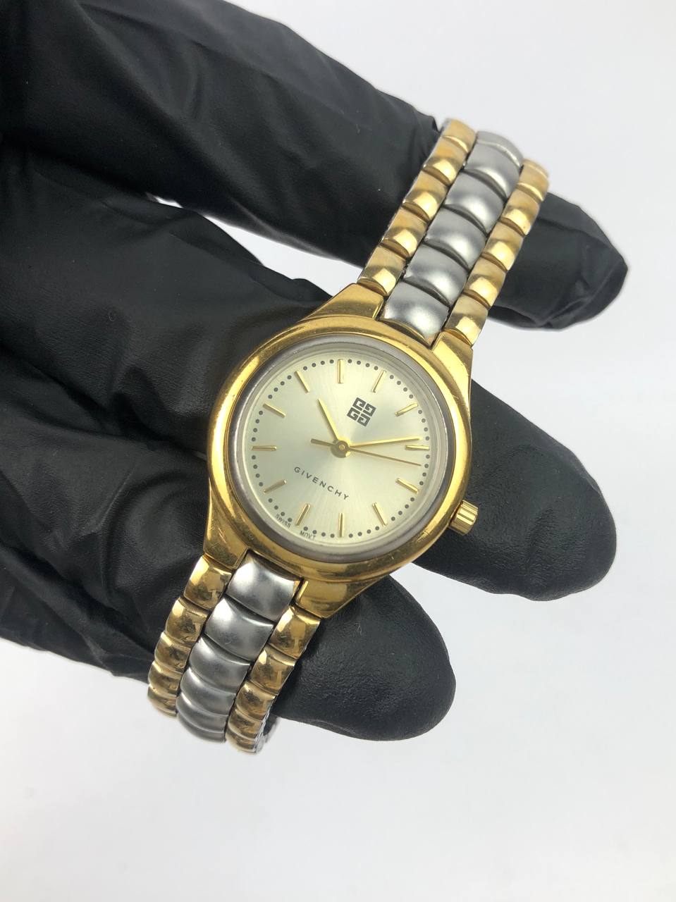 AUTHENTIC GIVENCHY TWOTONE - Gambar 3