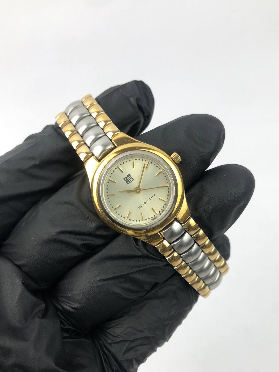 AUTHENTIC GIVENCHY TWOTONE - Gambar 4