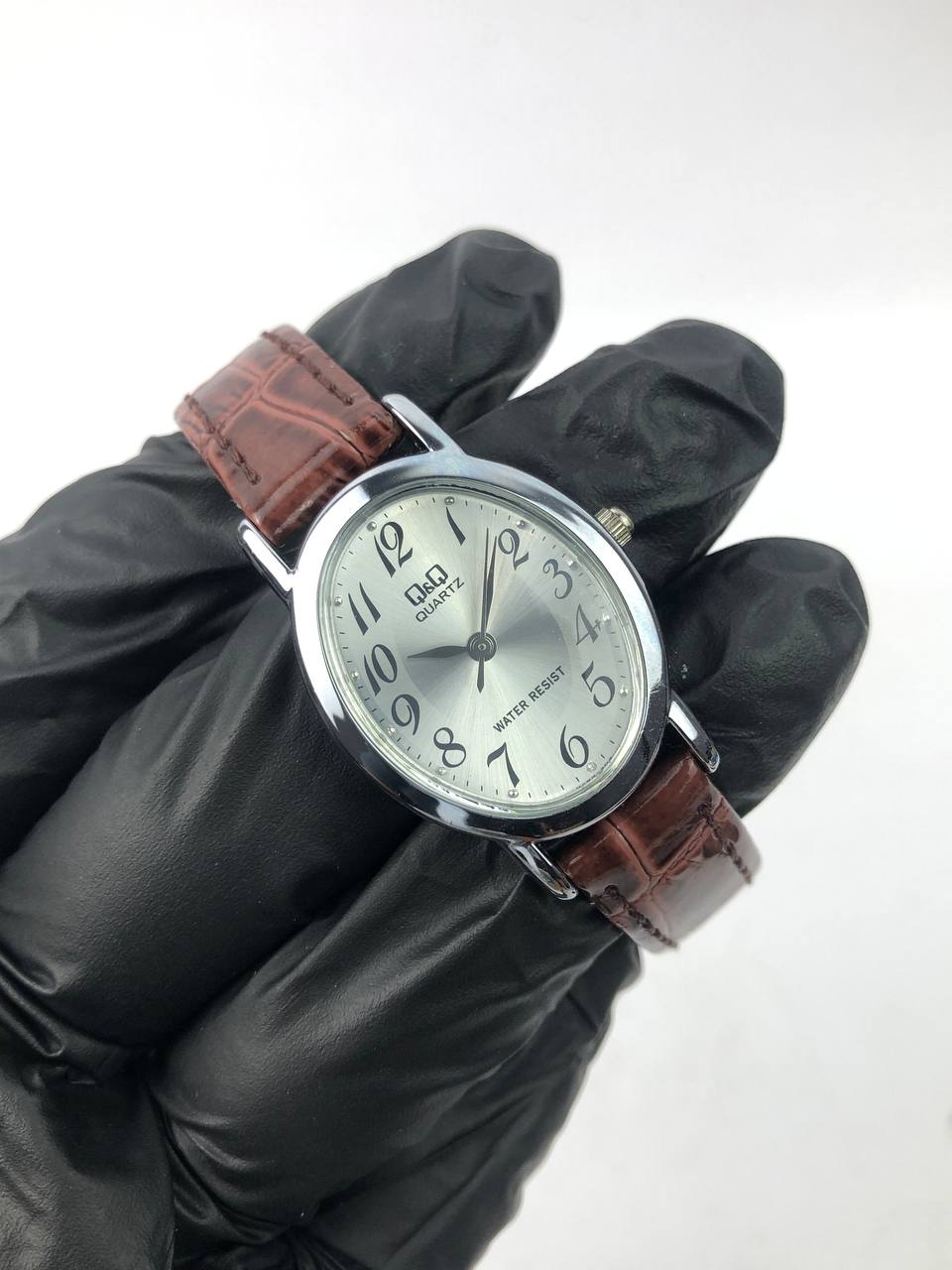 Q&Q OVAL CASE - Gambar 4