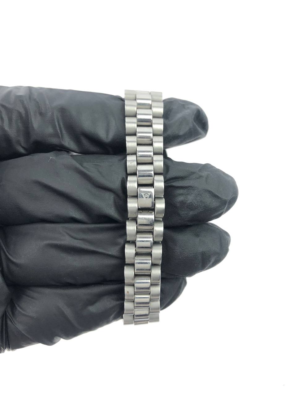 VALENTINO DOMANI - Gambar 7