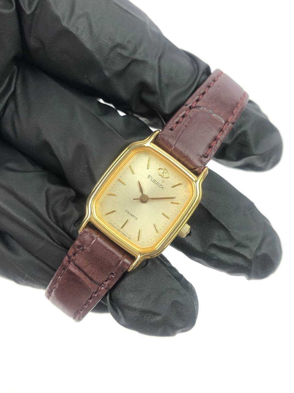 ORIENT FUERZA CLASSIC RECTANGLE – GOLD ELEGANCE - Gambar 3